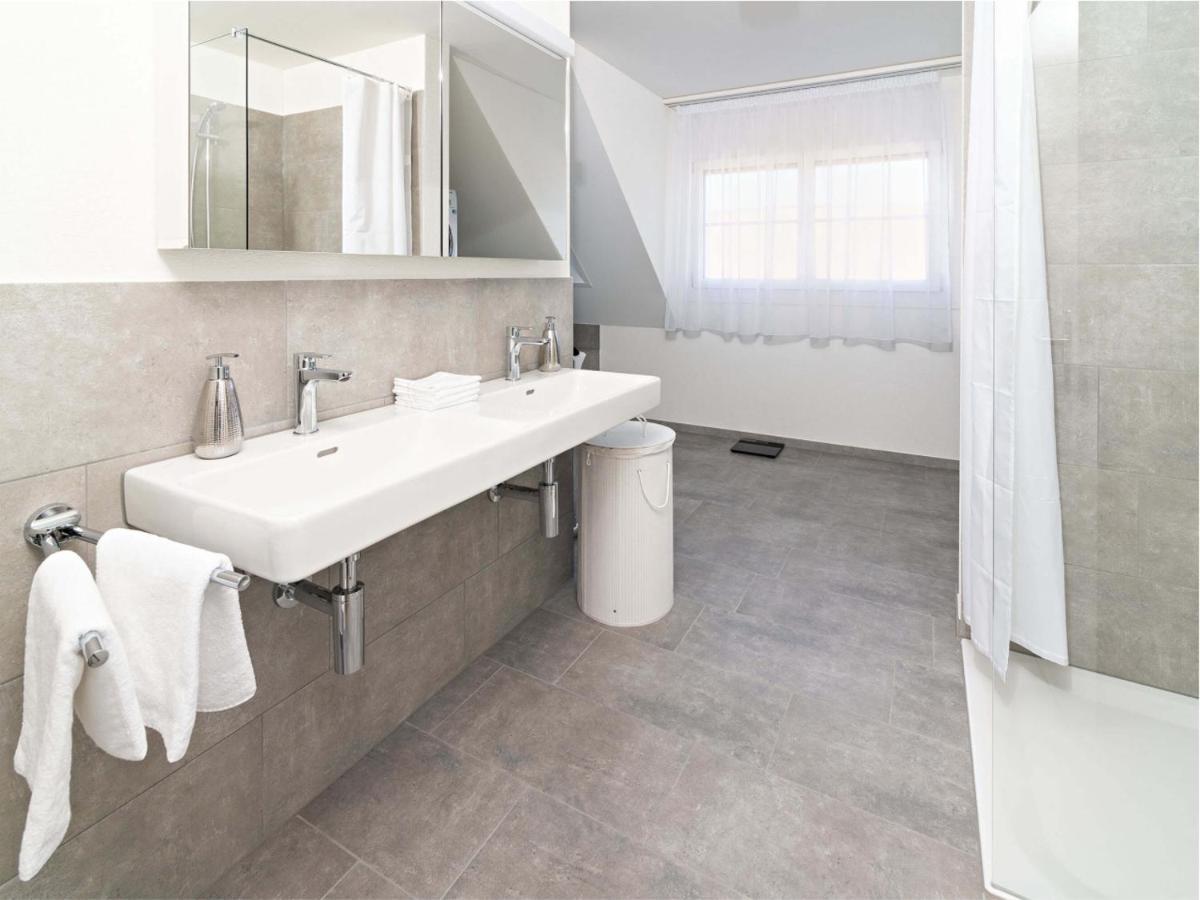 Exklusive 5,5 Zimmer Wohnung Fuer Familien Und Business Eschenz Exterior photo